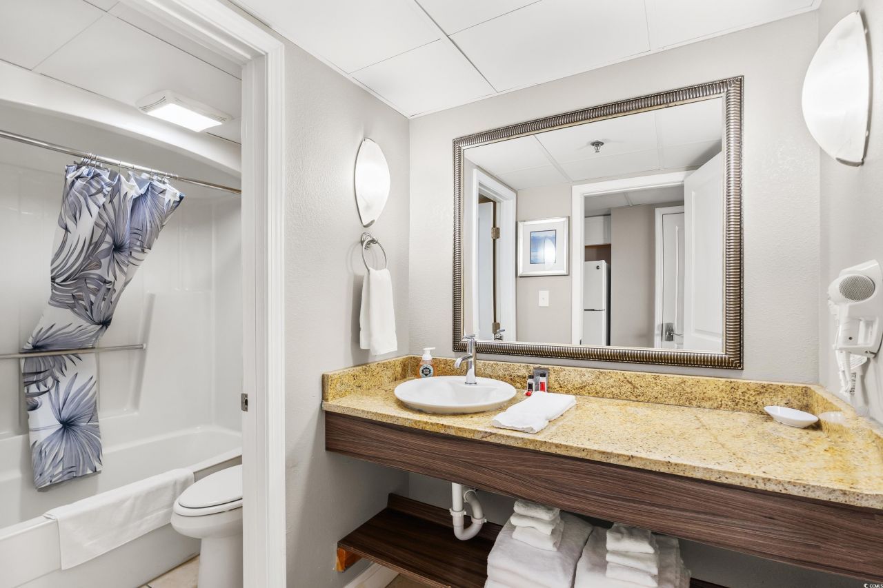 6900 N Ocean Blvd. Photo 15