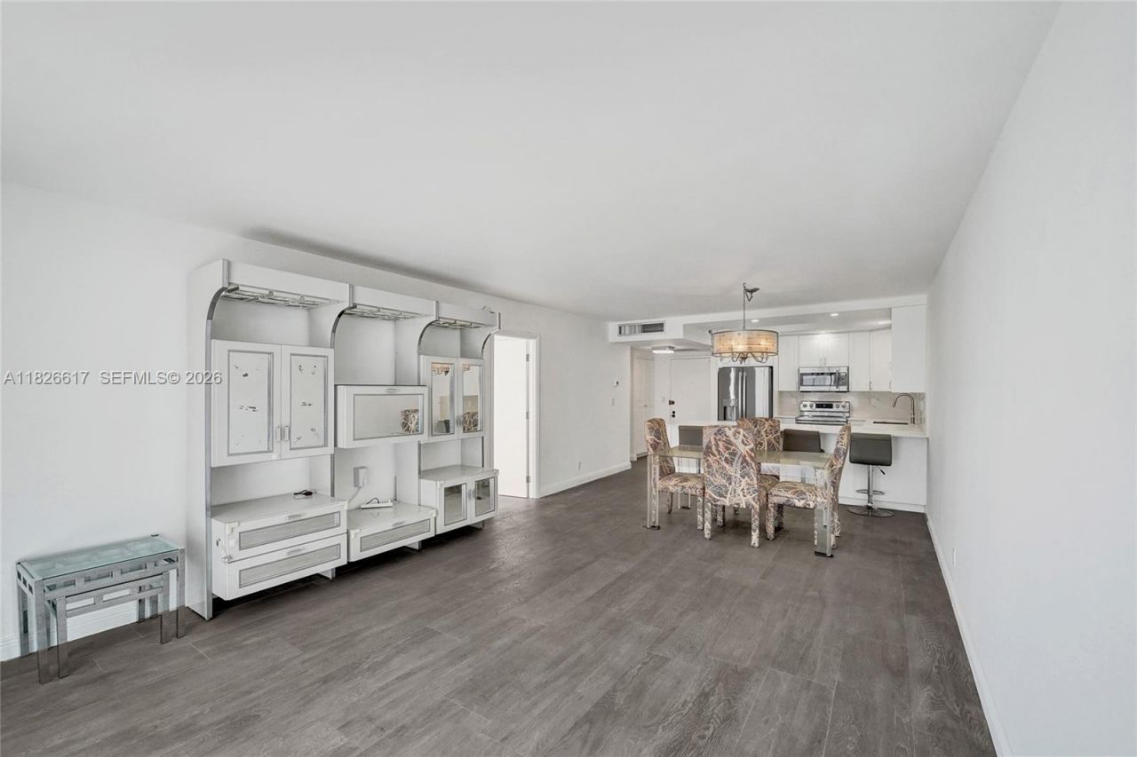 600 Three Islands Blvd, Unit 1016, Hallandale Beach, FL 33009 Photo