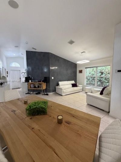 1988 SE 12th St, Homestead, FL 33035 Photo