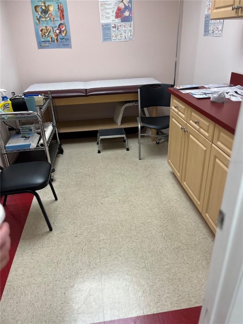 439 NW Prima Vista Boulevard, Unit 103 & 104, Port Saint Lucie, FL 34983 Photo