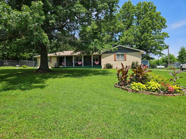 1989 State Highway Cc , Marshfield, MO 65706