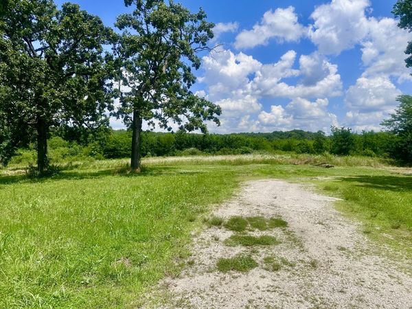 11975 E 1100 Road , Stockton, MO 65785