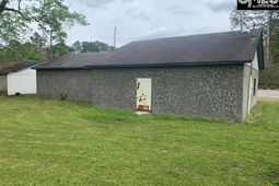 405 N Jones Road photo 4