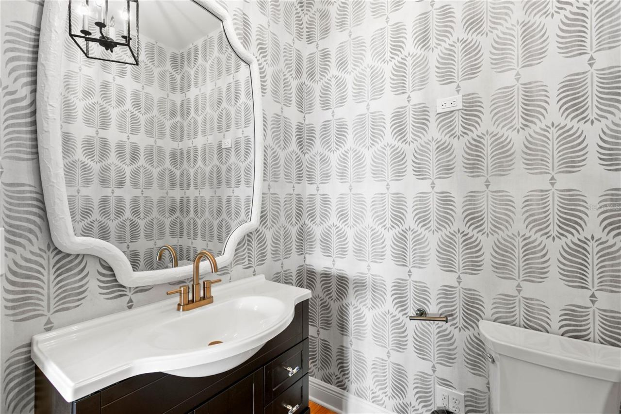 20060 Gulf Boulevard, Indian Shores, FL 33785 Photo