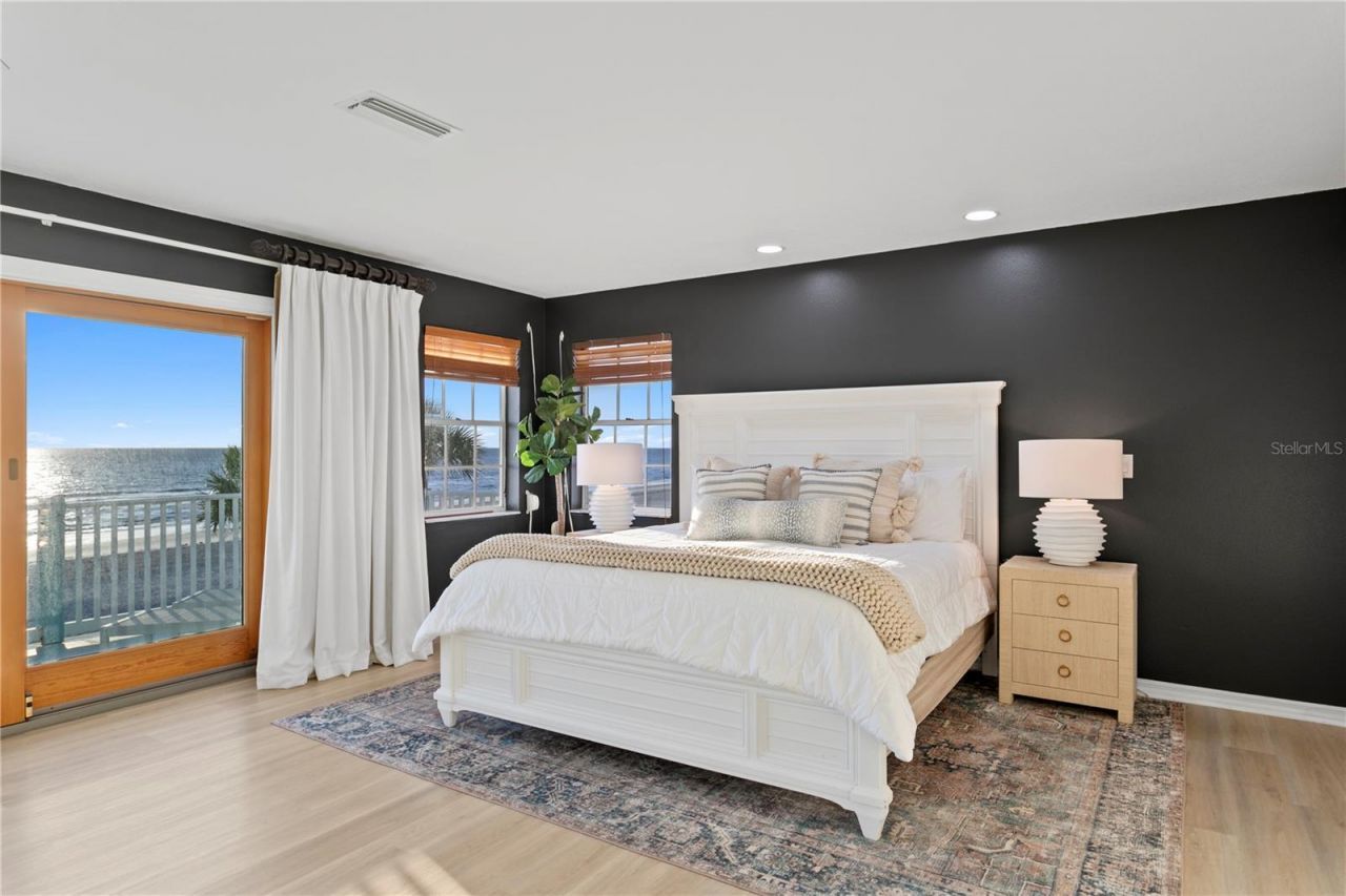 20060 Gulf Boulevard, Indian Shores, FL 33785 Photo