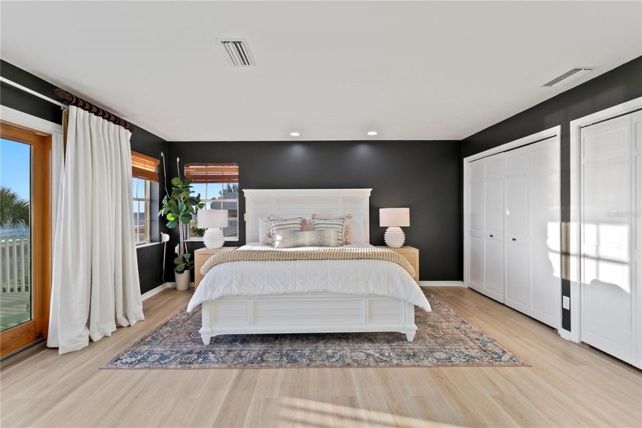 20060 Gulf Boulevard, Indian Shores, FL 33785 Photo