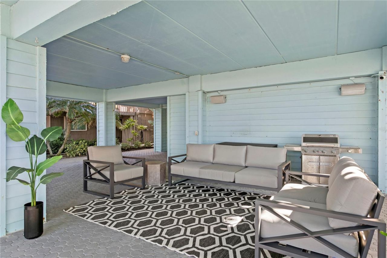 20060 Gulf Boulevard, Indian Shores, FL 33785 Photo
