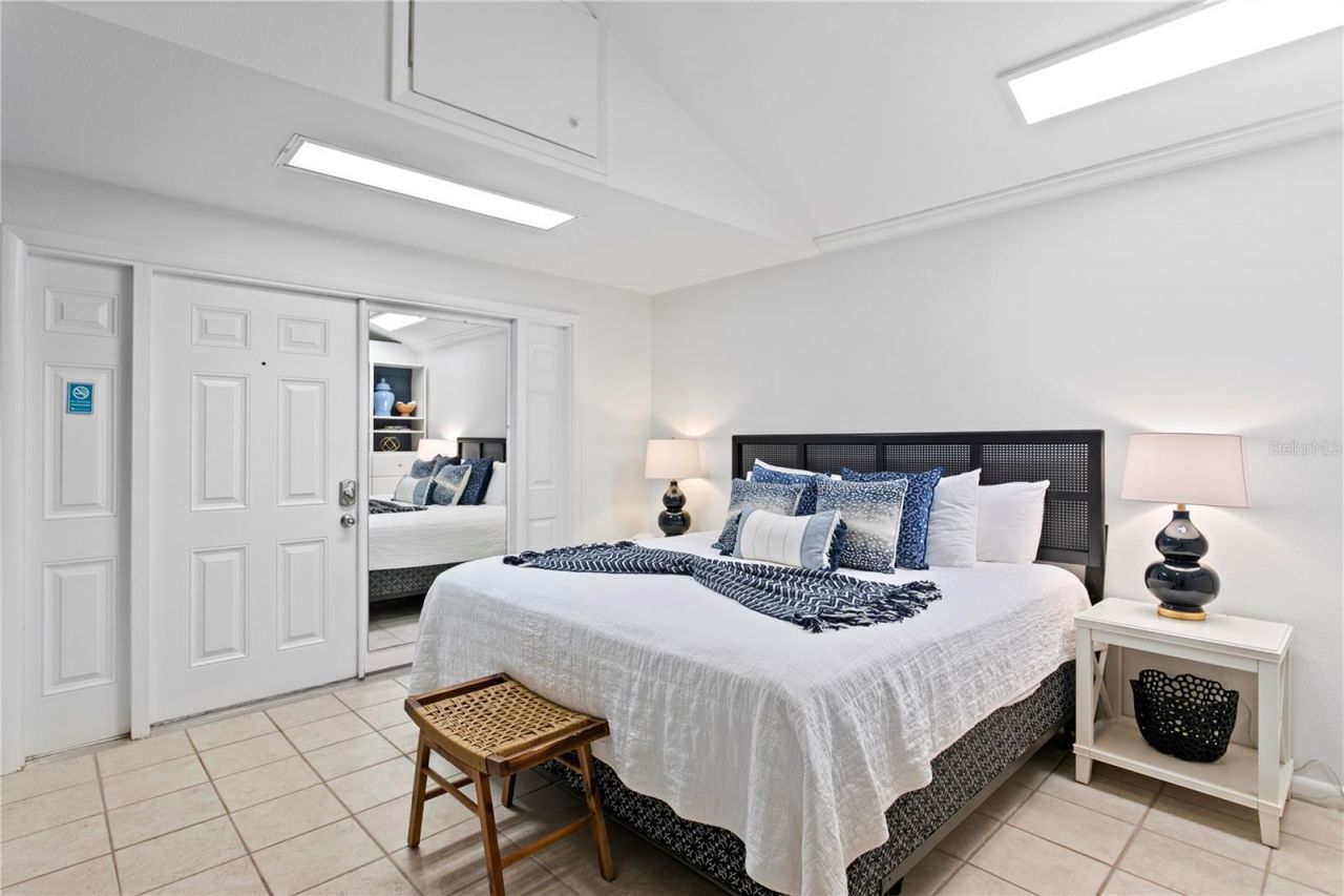 20060 Gulf Boulevard, Indian Shores, FL 33785 Photo