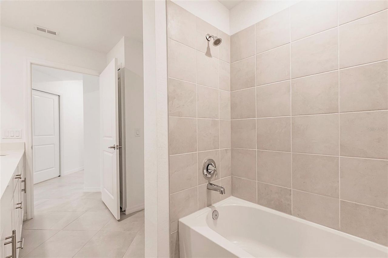 14141 Heritage Landing Boulevard, Unit 921, Punta Gorda, FL 33955 Photo