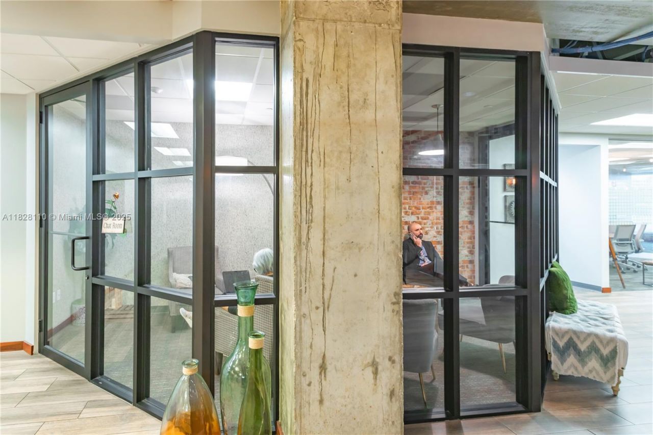 150 S Pine Island Rd, Plantation, FL 33324 Photo