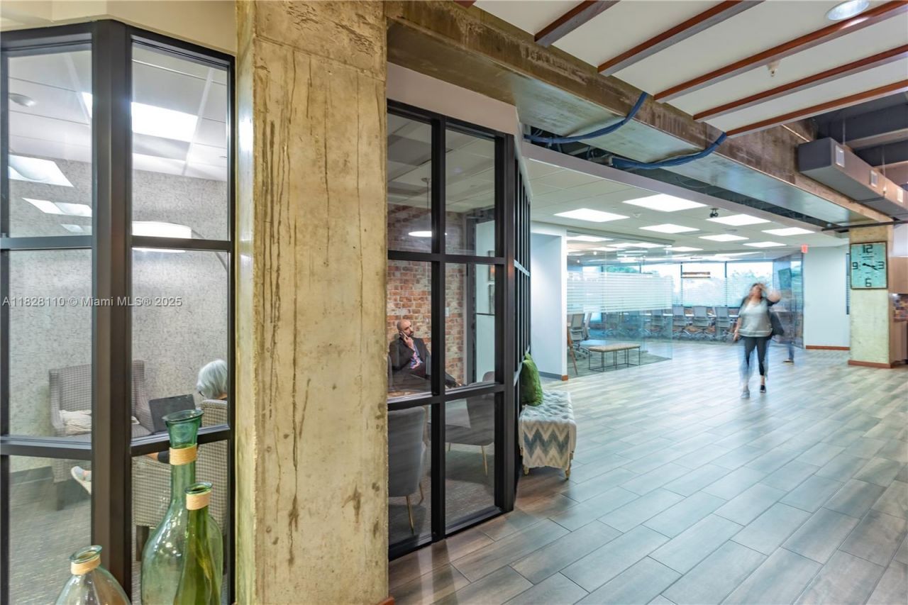 150 S Pine Island Rd, Plantation, FL 33324 Photo