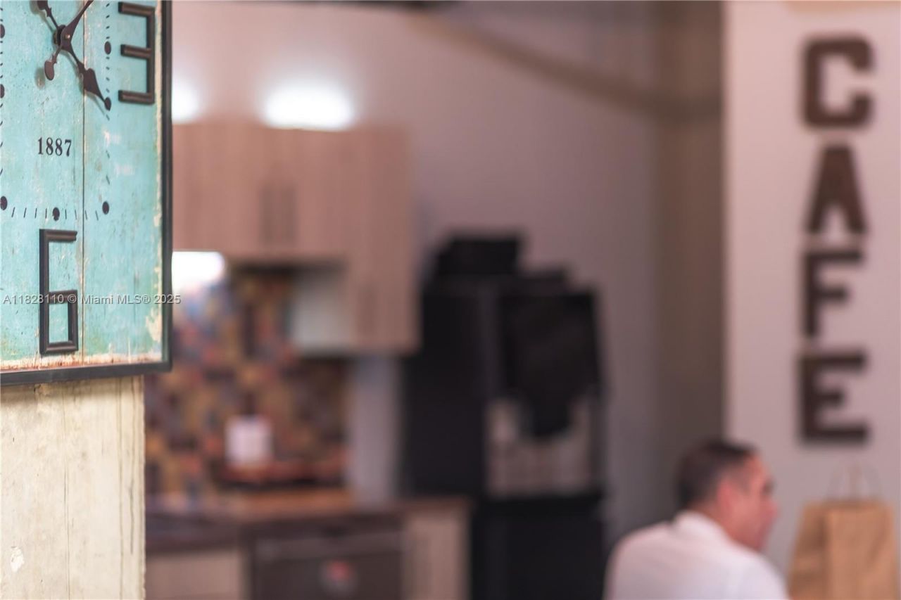 150 S Pine Island Rd, Plantation, FL 33324 Photo