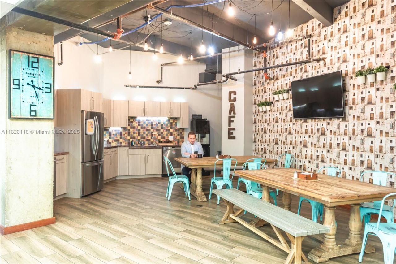 150 S Pine Island Rd, Plantation, FL 33324 Photo