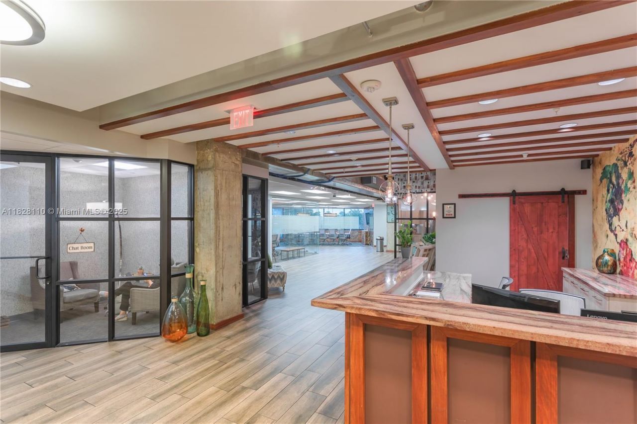 150 S Pine Island Rd, Plantation, FL 33324 Photo