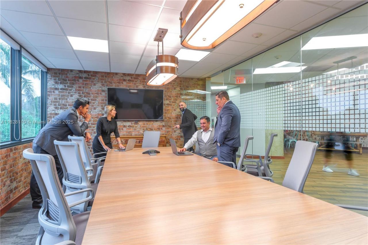 150 S Pine Island Rd, Plantation, FL 33324 Photo