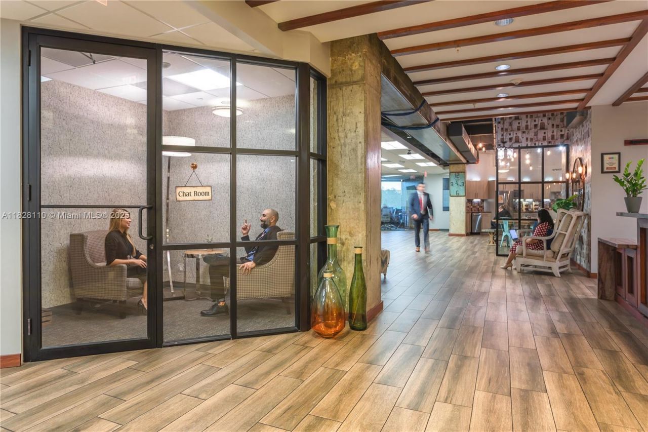 150 S Pine Island Rd, Plantation, FL 33324 Photo