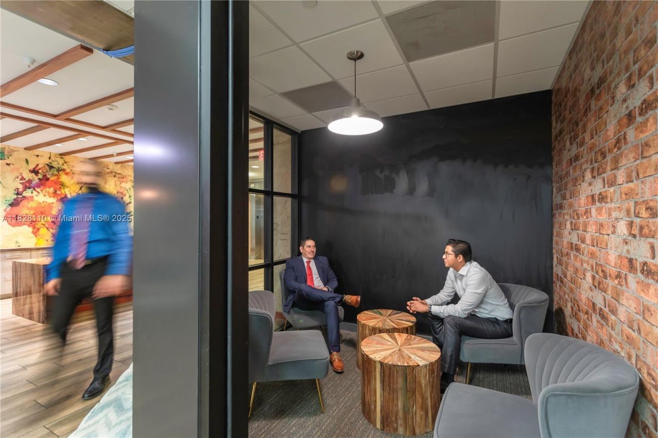 150 S Pine Island Rd, Plantation, FL 33324 Photo