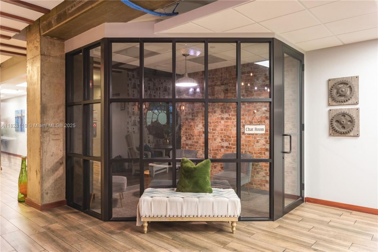 150 S Pine Island Rd, Plantation, FL 33324 Photo