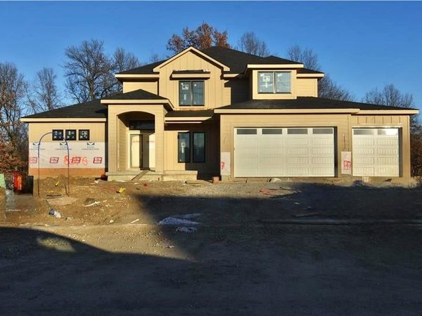 8376 NE 77th Court, Kansas City, MO 64158