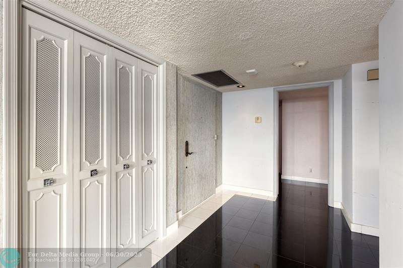 2200 S Ocean Lane, Unit 2202, Fort Lauderdale, FL 33316 Photo