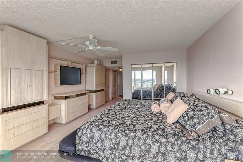 2200 S Ocean Lane, Unit 2202, Fort Lauderdale, FL 33316 Photo