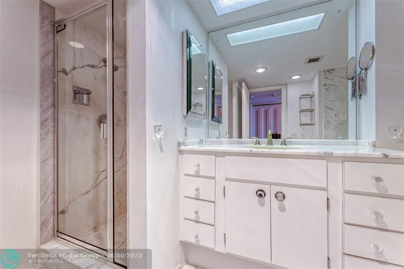 2200 S Ocean Lane, Unit 2202, Fort Lauderdale, FL 33316 Photo