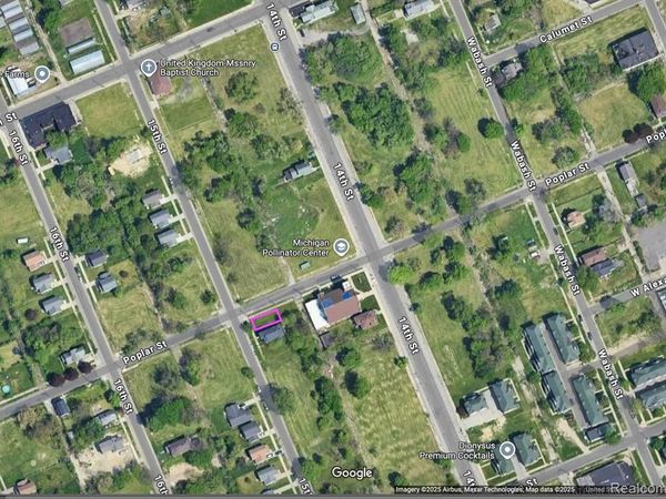 4004 15th Street, Detroit, MI 48208