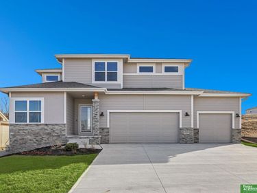 17459 Samuel Street, Bennington, NE 68007