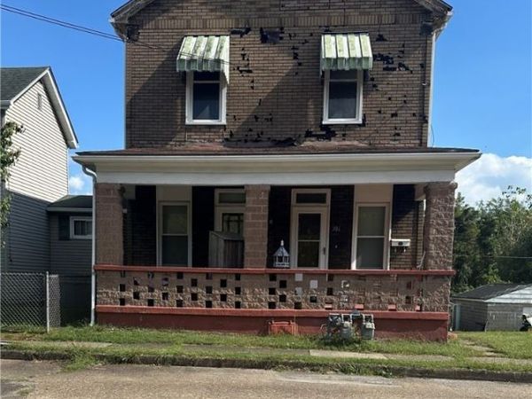 306 4th Street, Yorkville, OH 43971