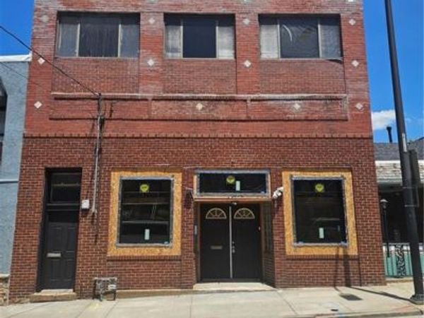 1038 E 5TH Street, Kansas City, MO 64106