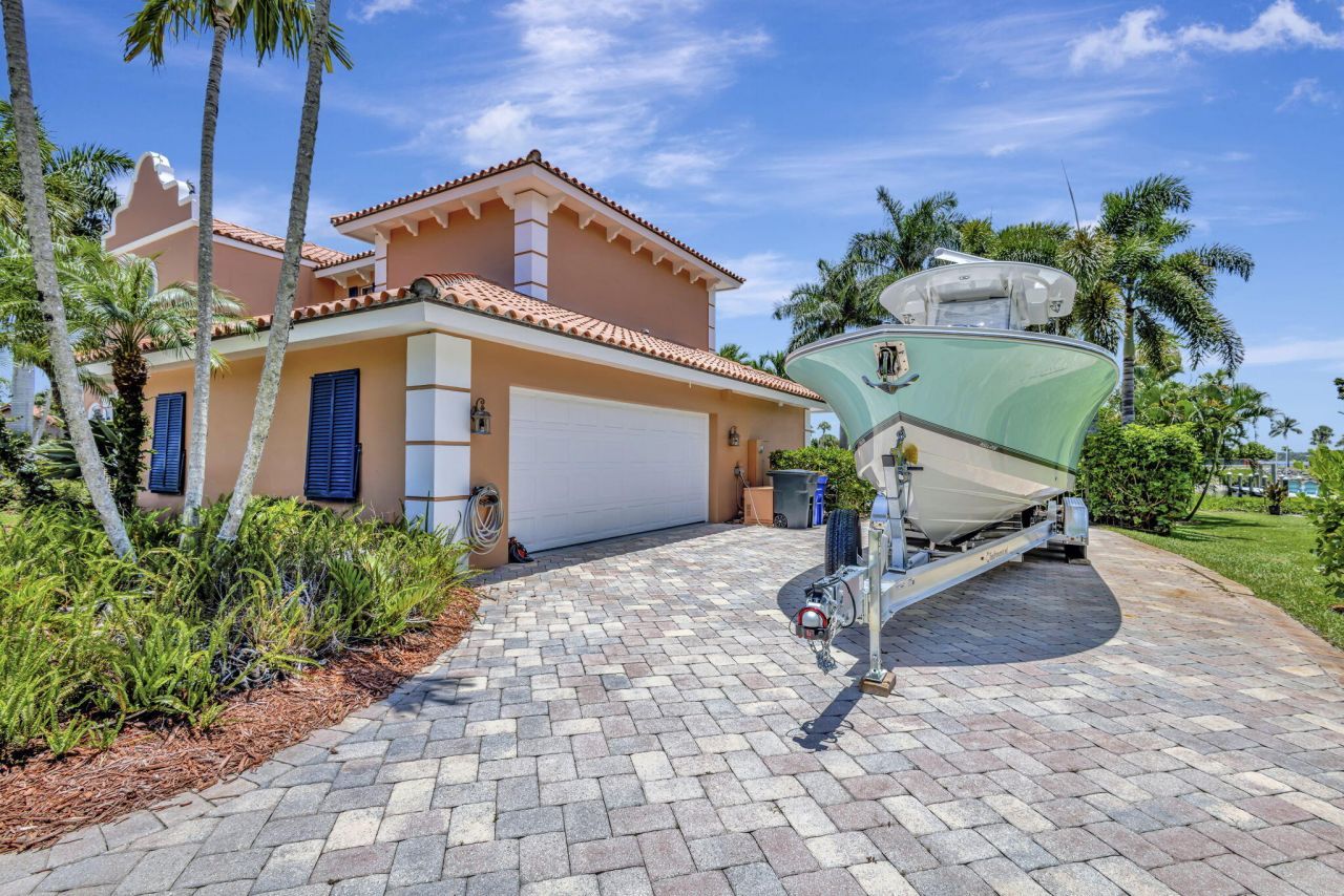 2660 NW Collins Cove Road, Stuart, FL 34994 Photo