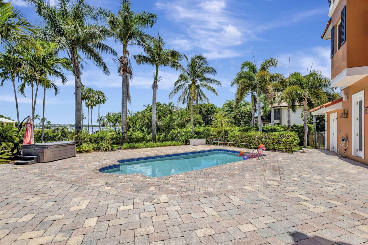 2660 NW Collins Cove Road, Stuart, FL 34994 Photo