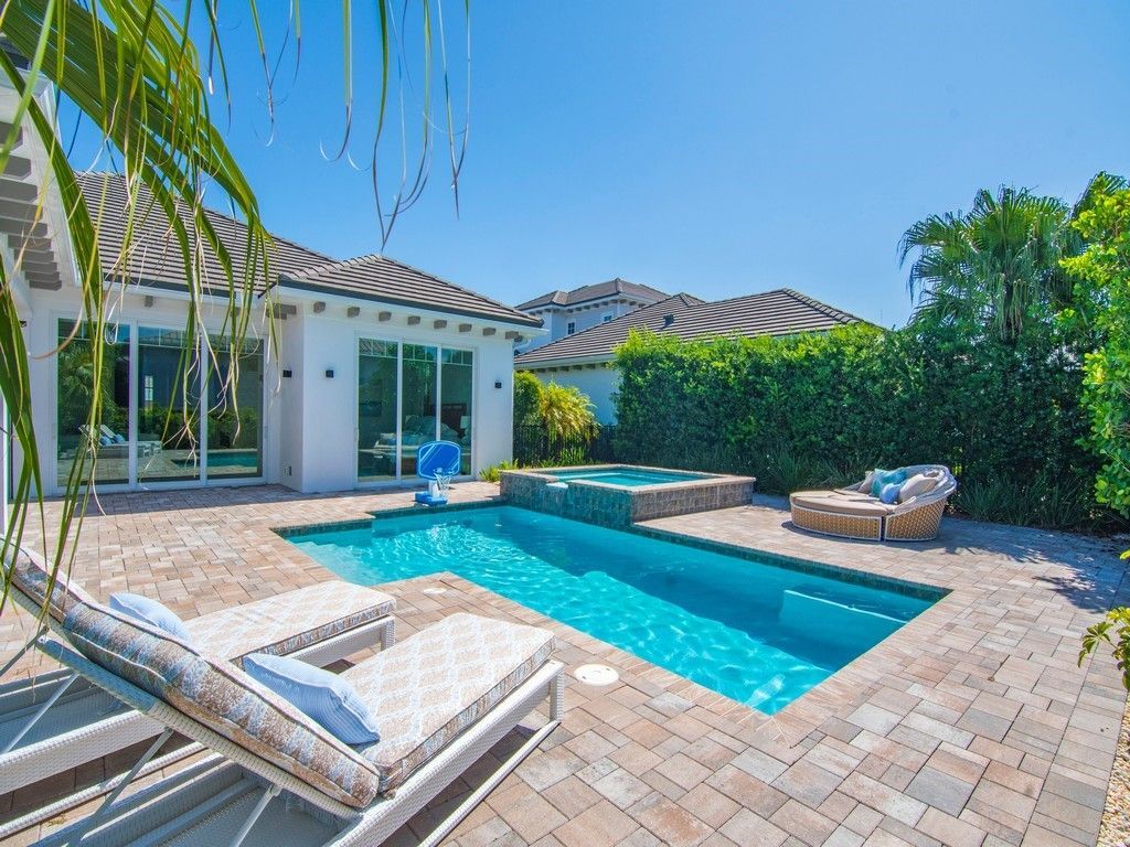915 Surfsedge Way, Vero Beach, FL 32963 Photo