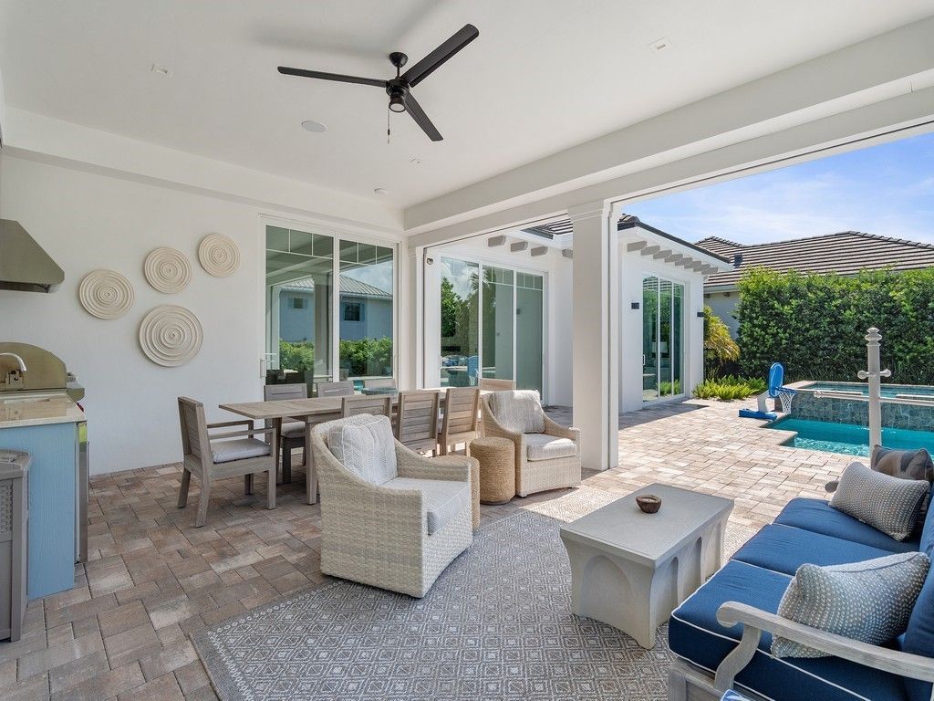 915 Surfsedge Way, Vero Beach, FL 32963 Photo
