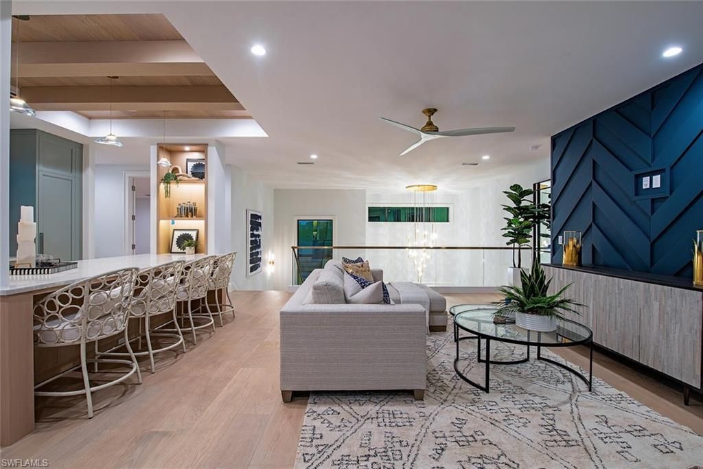 655 Parkview Ln, Naples, FL 34103 Photo