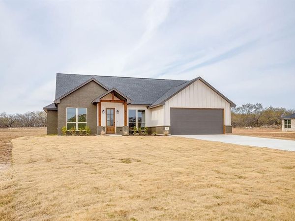 217 Jimmy Lane, Millsap, TX 76066