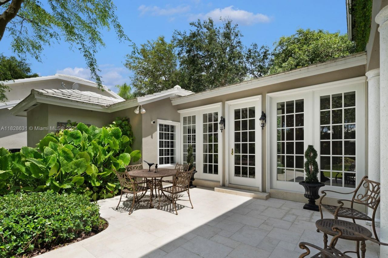 7360 SW 164th St, Palmetto Bay, FL 33157 Photo