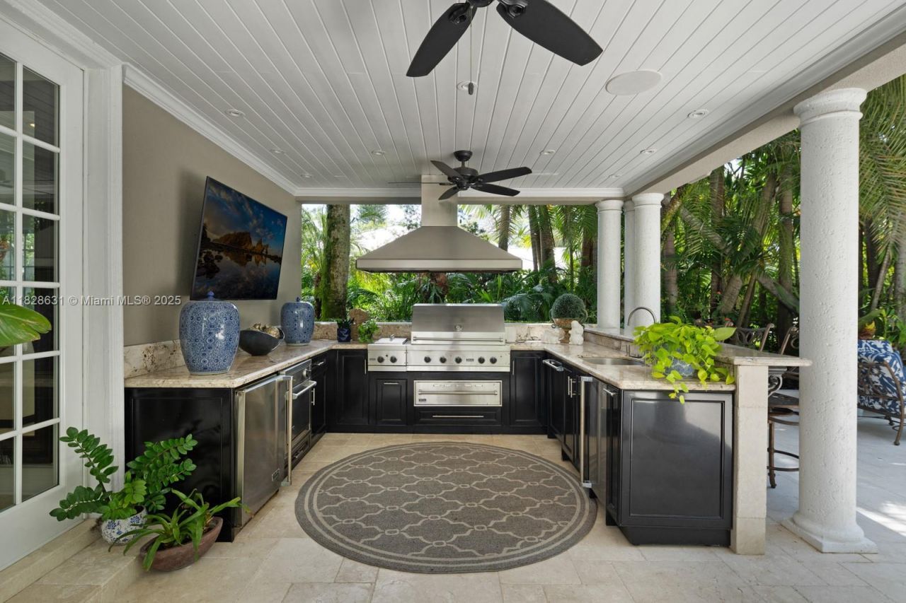 7360 SW 164th St, Palmetto Bay, FL 33157 Photo