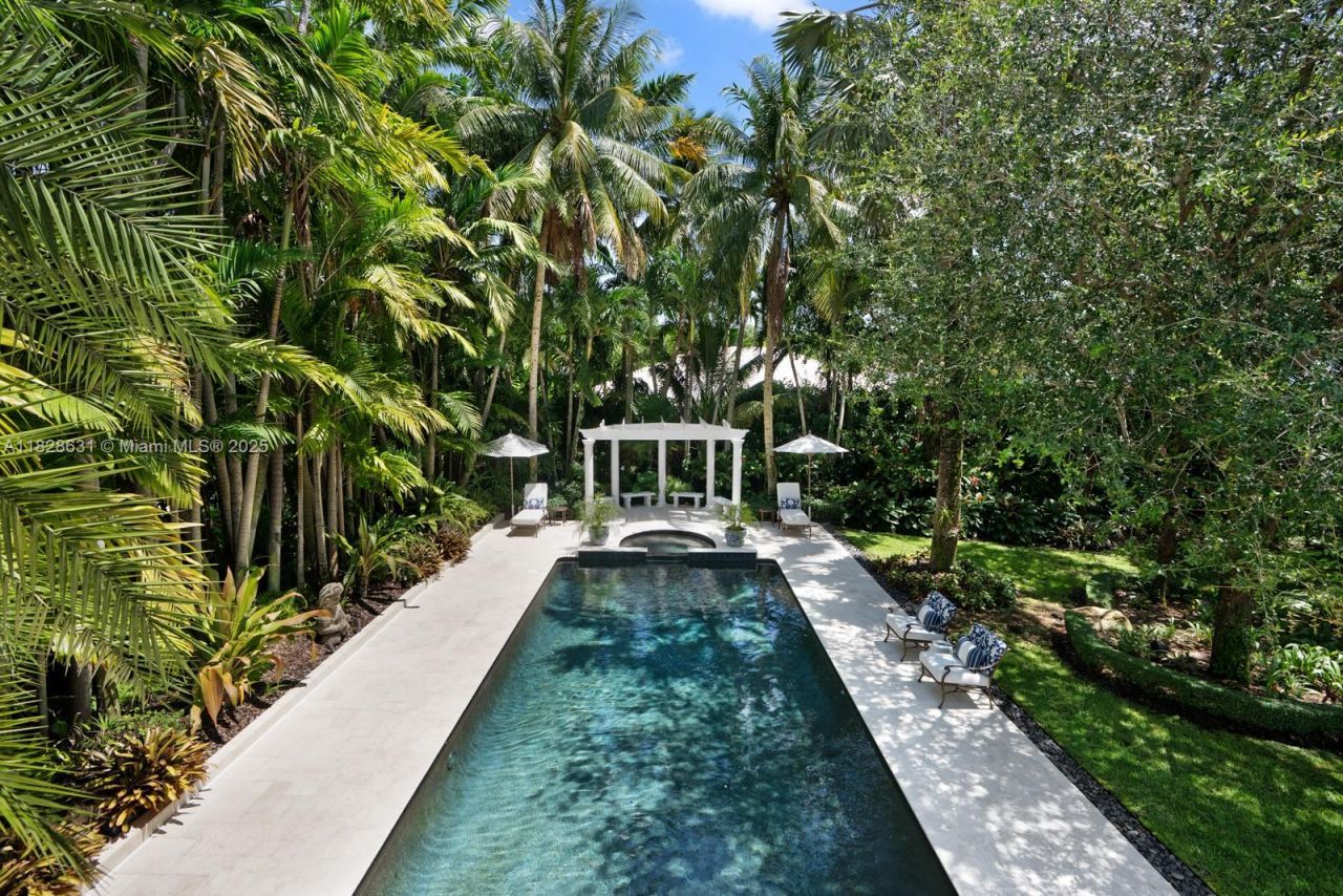 7360 SW 164th St, Palmetto Bay, FL 33157 Photo