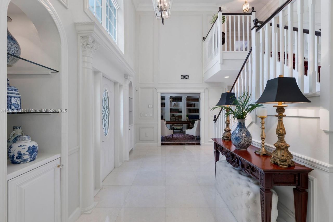 7360 SW 164th St, Palmetto Bay, FL 33157 Photo