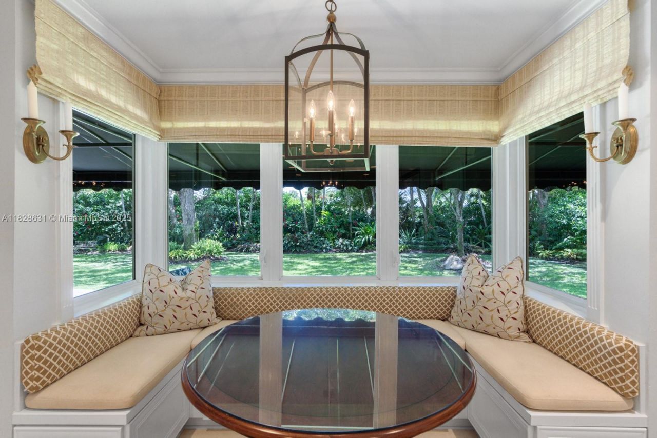 7360 SW 164th St, Palmetto Bay, FL 33157 Photo