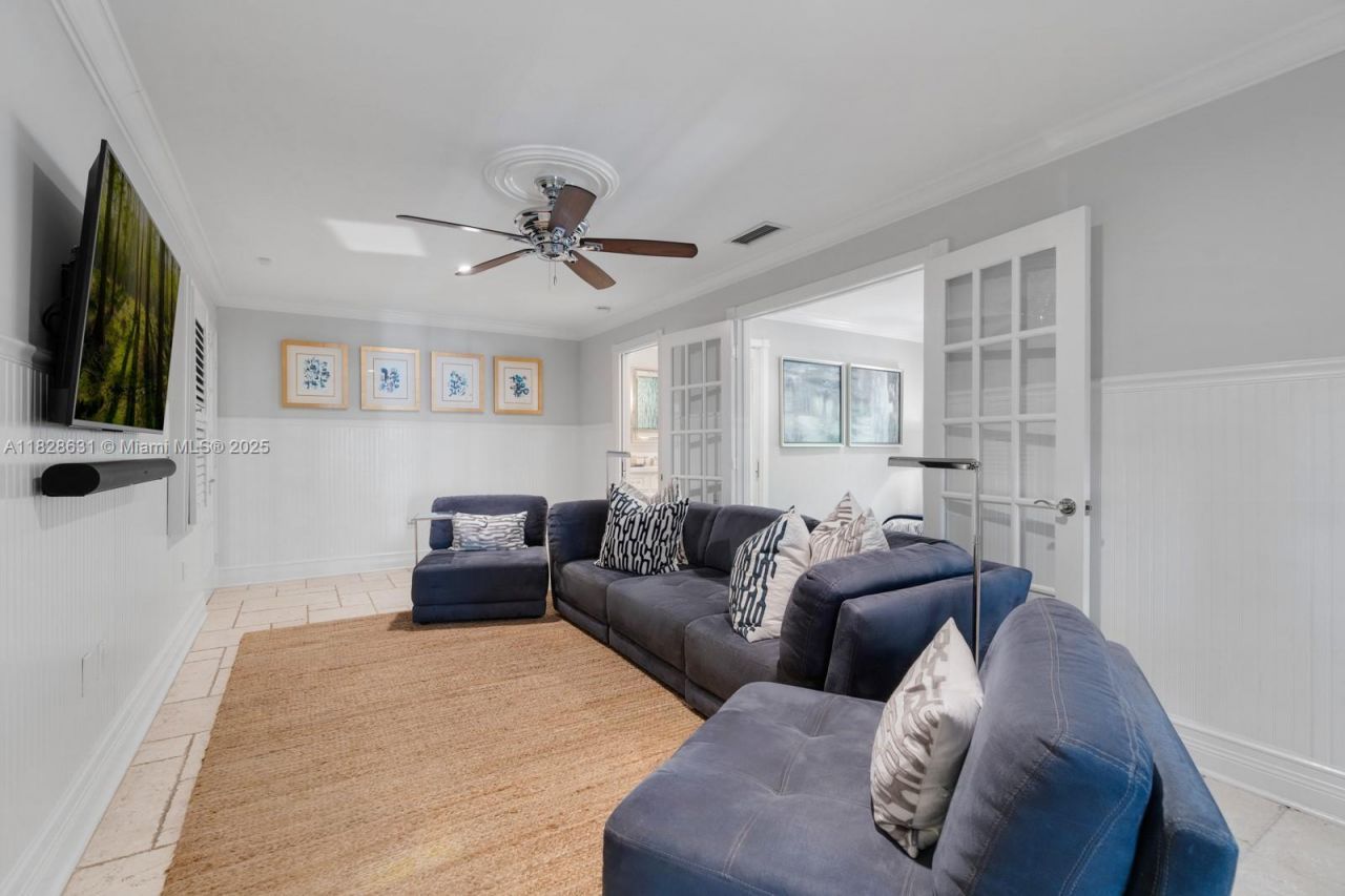 7360 SW 164th St, Palmetto Bay, FL 33157 Photo