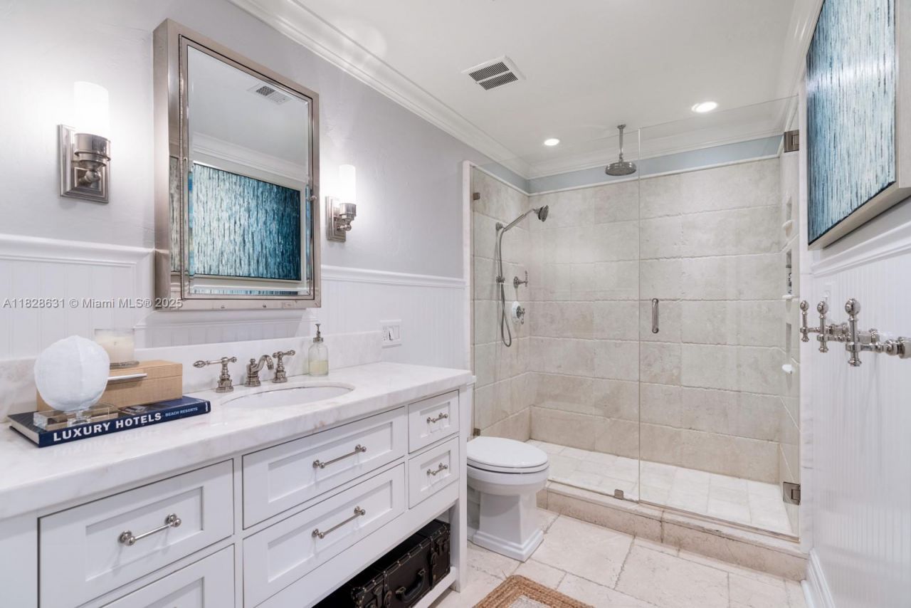 7360 SW 164th St, Palmetto Bay, FL 33157 Photo