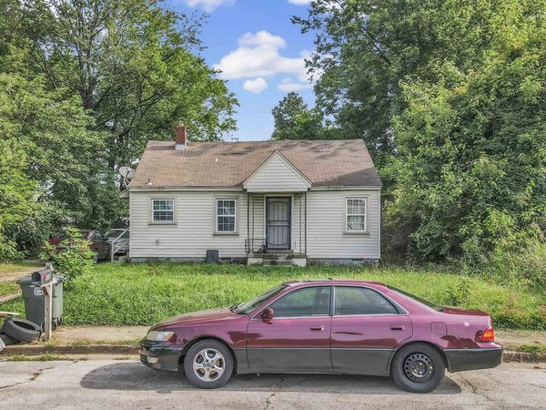 518 BURLINGTON CIR, Memphis, TN 38127