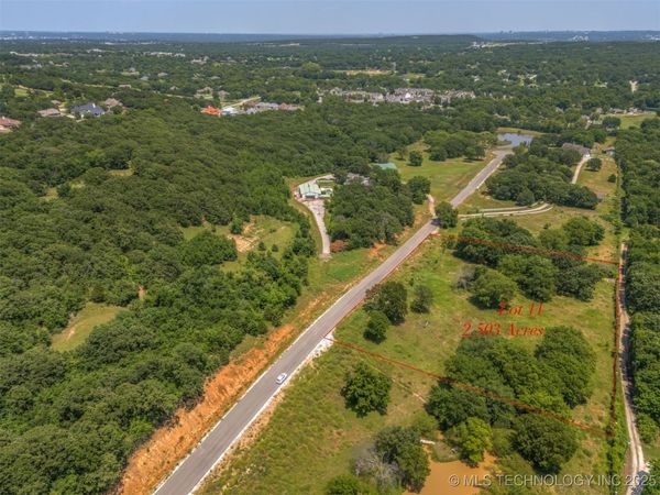 4680 Oak Timber Drive , Tulsa, OK 74131