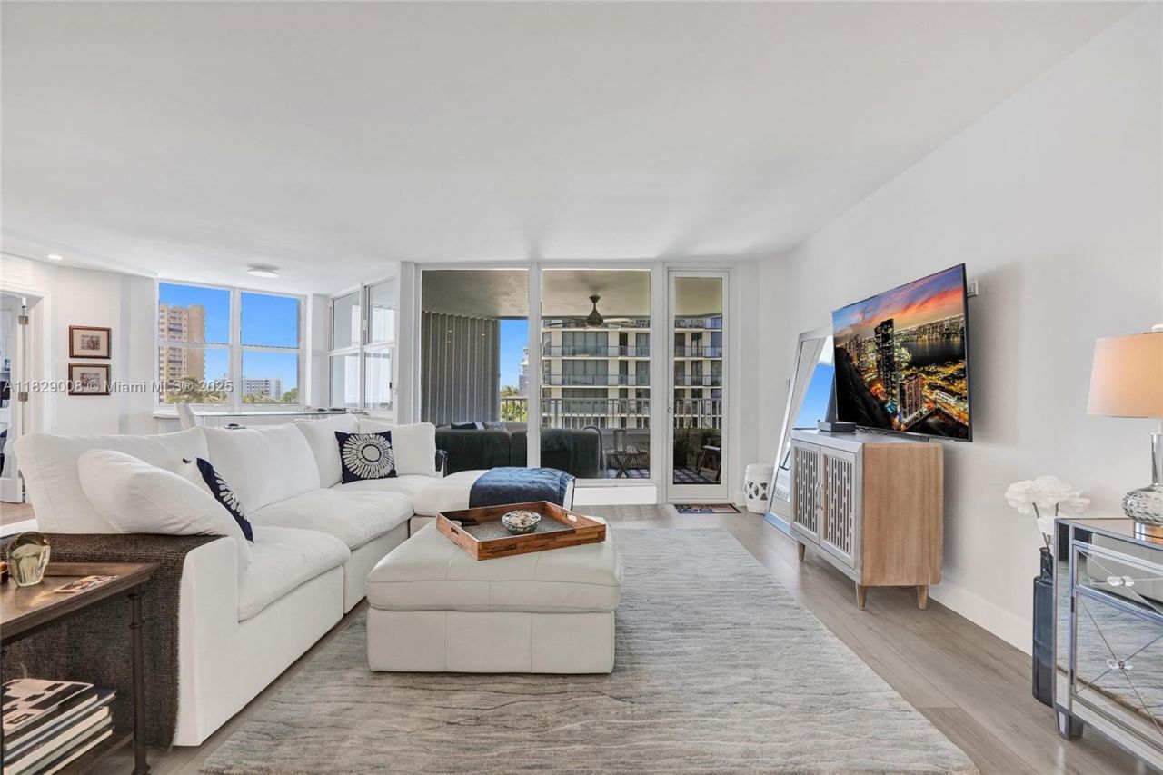 1340 S Ocean Blvd, Unit 403, Pompano Beach, FL 33062 Photo