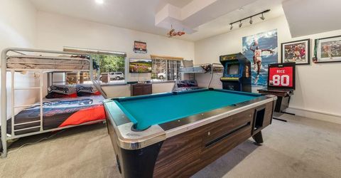 980 Kekin Street, South Lake Tahoe, CA 96150 Photo