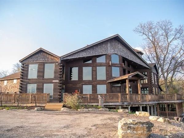 2003 W Hanover Road, Hanover, IL 61041