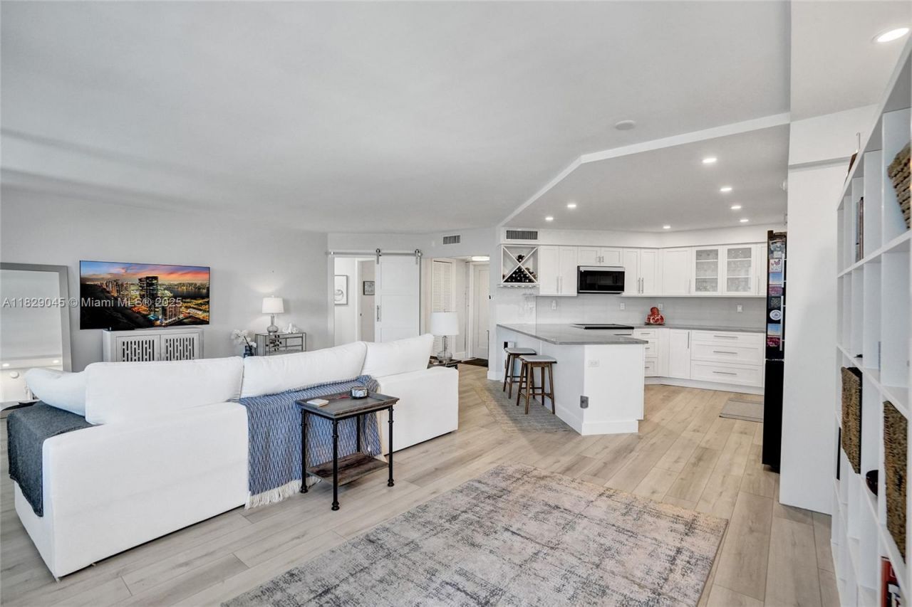 1340 S Ocean Blvd, Unit 403, Pompano Beach, FL 33062 Photo