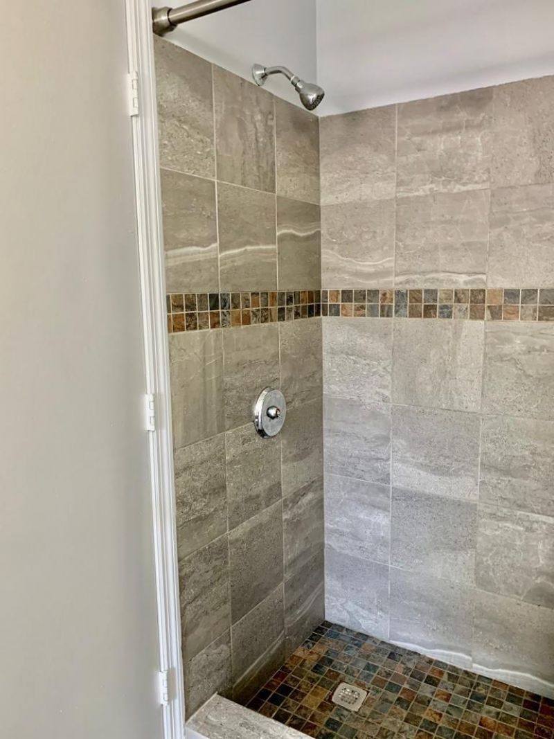 105 S Merriman Road Photo 1